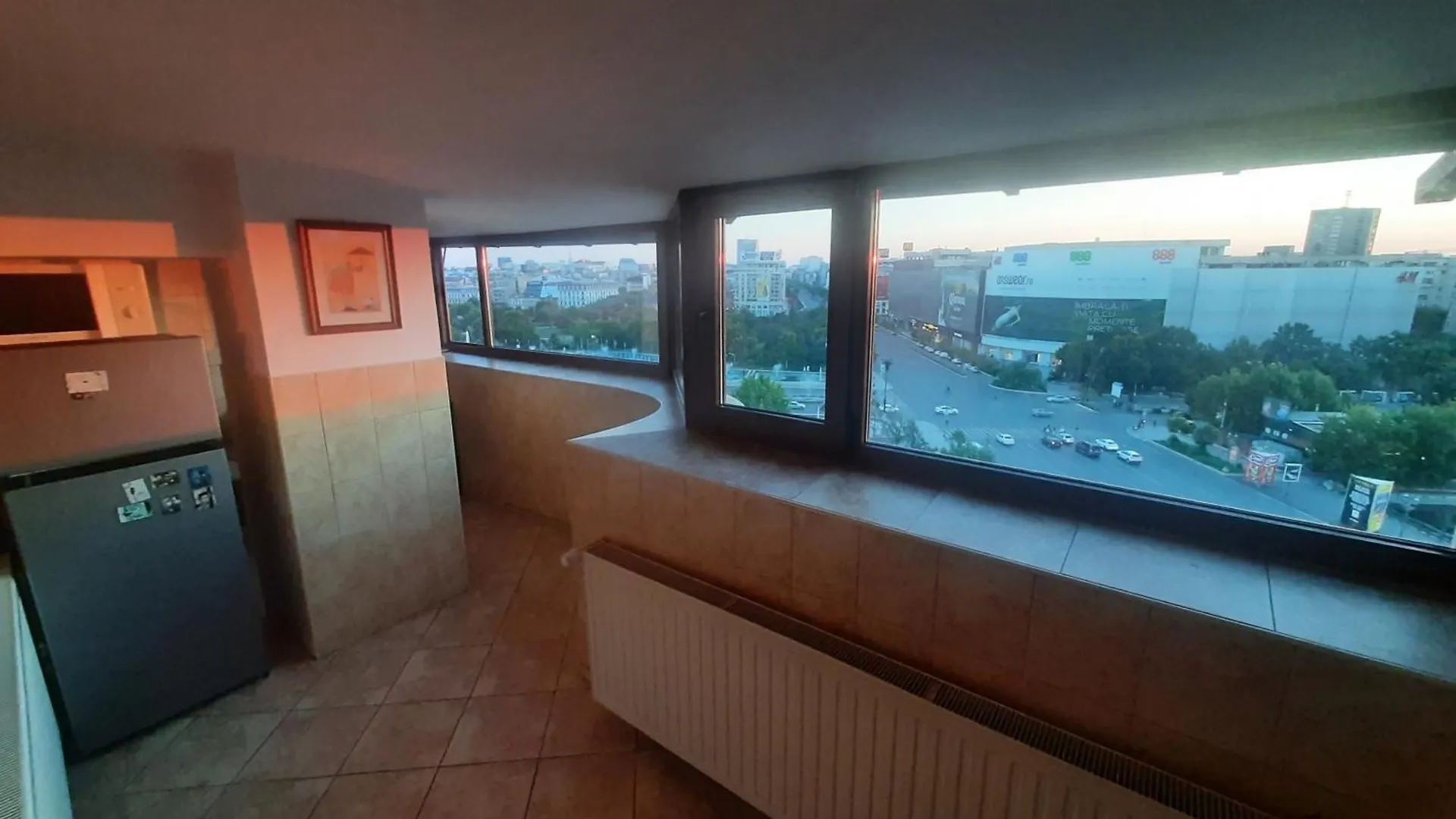 Penthouse Ultracentral Apartment Bucharest Homestay